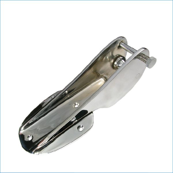 BLA-MARINE TOWN CHROME BRASS BOW ROLLER