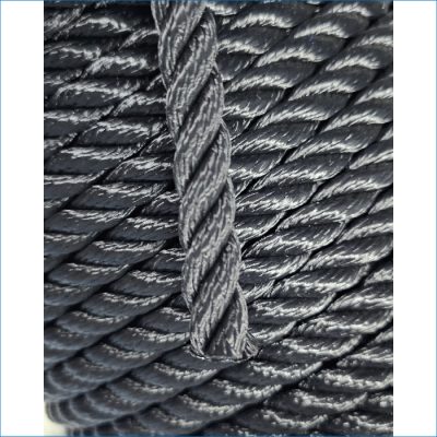 ROPE - NYLON 3 STRAND BLACK 12MM /M